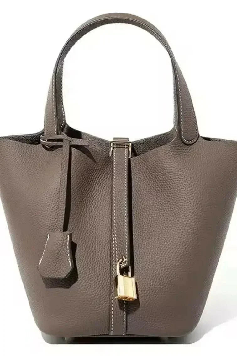 Luxe Bucket Bag mit Schlossdetail - Bajeni