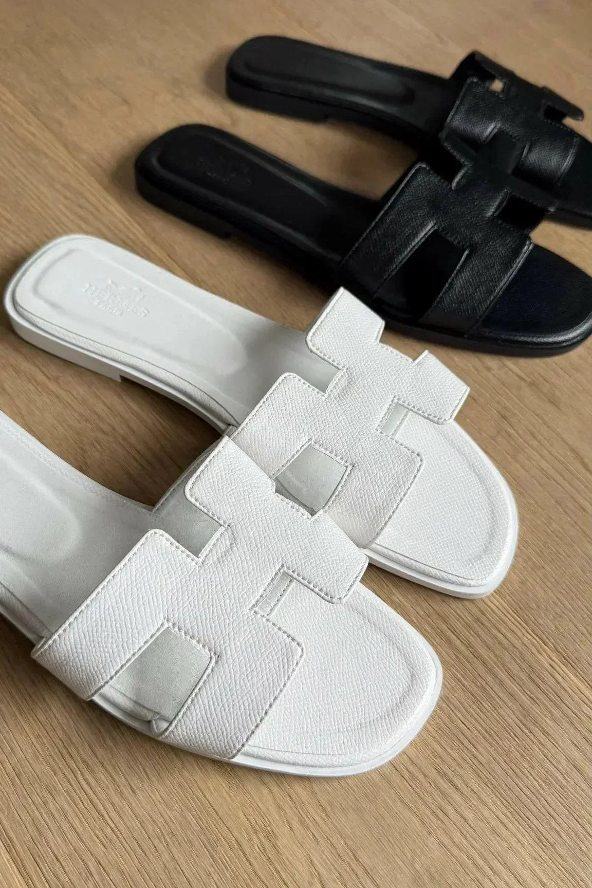 Luna Cut Ledersandale - Bajeni