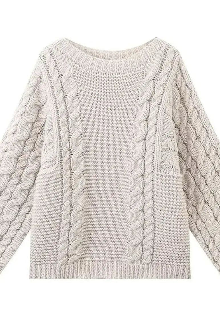 Oversize women's knitted sweater – chunky knit with cable pattern & wide sleeves - Bajeni