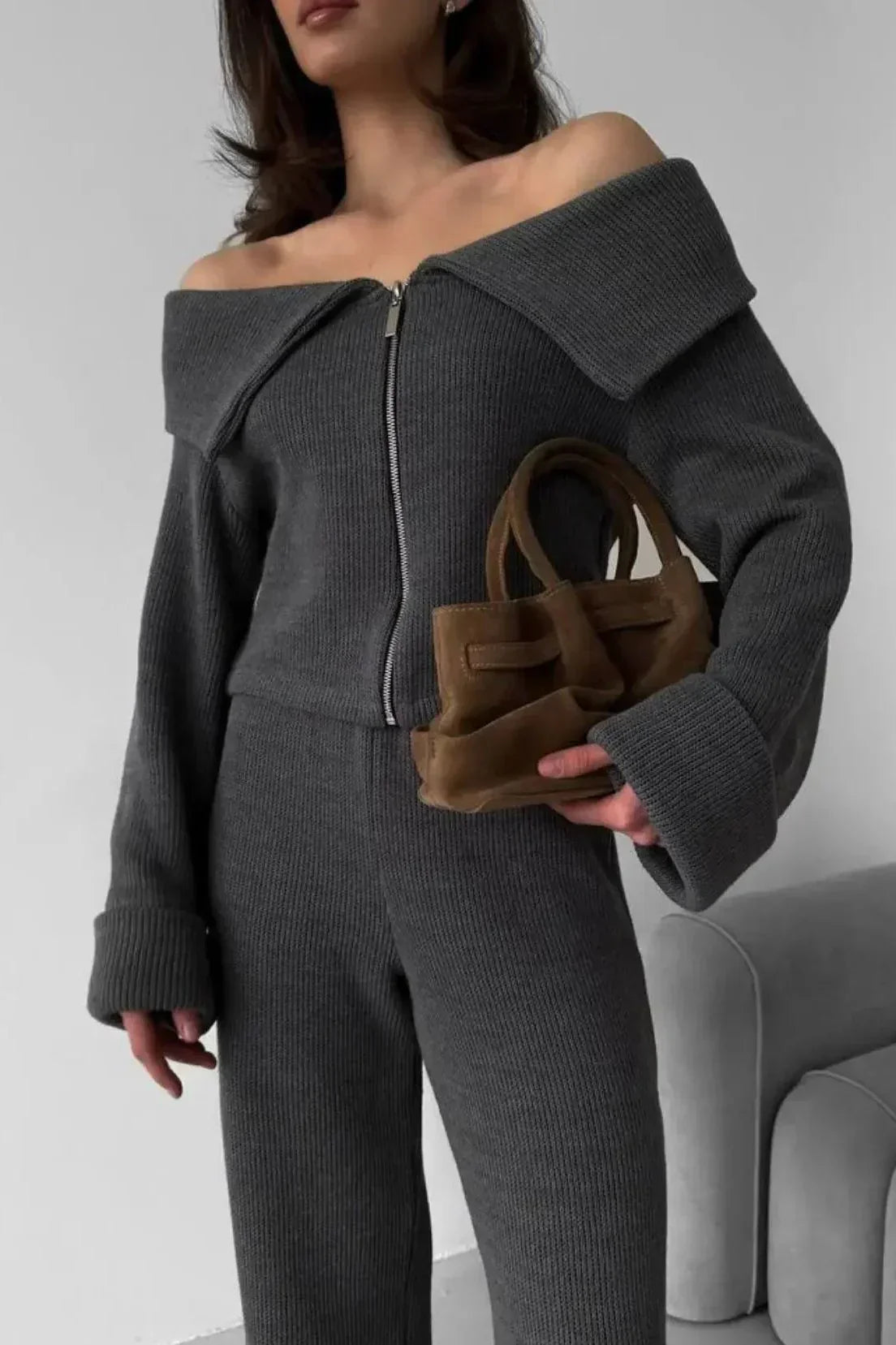 Off-Shoulder Knit Set – Elegante Zweiteiler - Bajeni